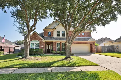 8410 Brighton Lake Ln, Houston, TX 77095