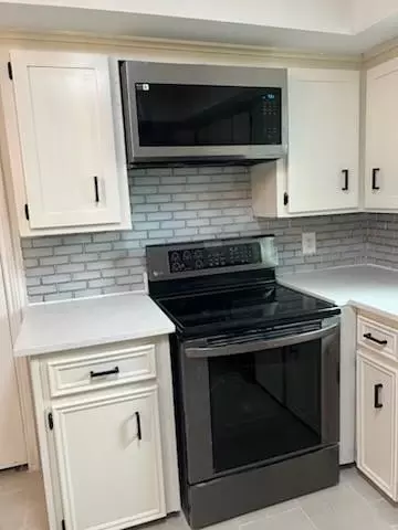 Kitchen - 89 Coral Gables, Trinity, TX 75862 photo 4 of 4