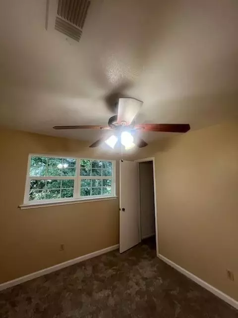 Bedroom - 89 Coral Gables, Trinity, TX 75862 photo 2 of 5