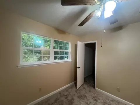 Bedroom - 89 Coral Gables, Trinity, TX 75862 photo 3 of 5