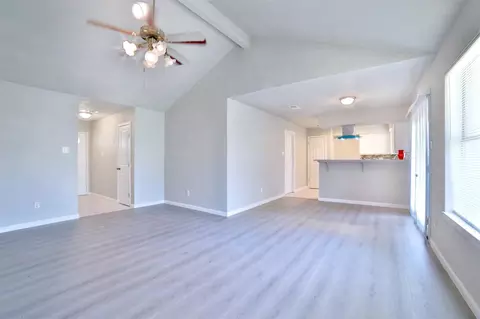 10119 Valley Club Dr, Houston, TX 77078