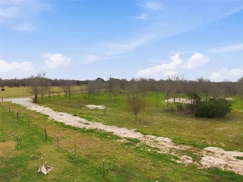 0 Willow Rd, Wallis, TX 77485 photo 22