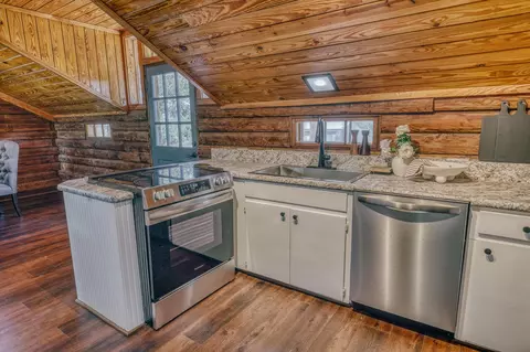 Kitchen - 5802 Fm 50, Brenham, TX 77833 photo 3 of 3