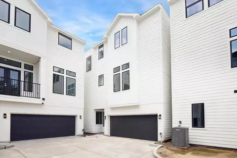 3828 Wilmer St, Houston, TX 77003