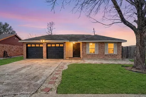 4702 Croker Ridge Rd, Houston, TX 77053