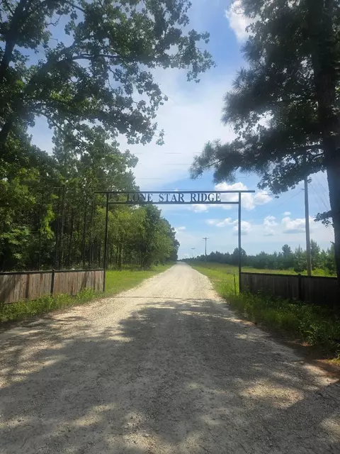 2 Calhoun Court, Lovelady, TX 75851