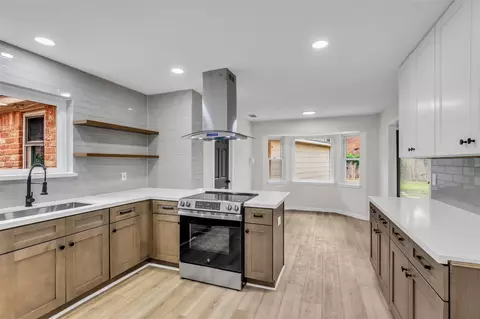 Kitchen - 8310 Forest Ridge Rd, Spring, TX 77379 photo 4 of 4