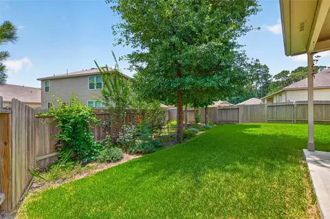 Exterior - 4429 Longleaf Timbers Ct, Conroe, TX 77304 photo 8 of 12