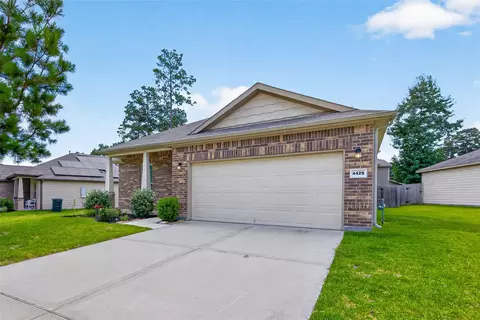Exterior - 4429 Longleaf Timbers Ct, Conroe, TX 77304 photo 5 of 12