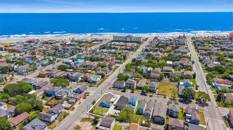 1802 Ursuline St, Galveston, TX 77550