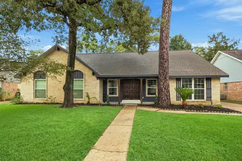 Exterior - 25514 Fairbrook Ln, Spring, TX 77373 photo 4 of 9