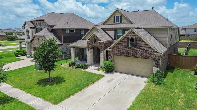 2409 Lake Mist Dr, La Marque, TX 77568