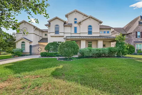 2027 Baker Estates Dr, Houston, TX 77094