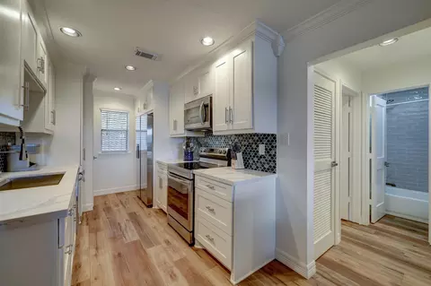 3900 Aspen Dr #A207, Montgomery, TX 77356