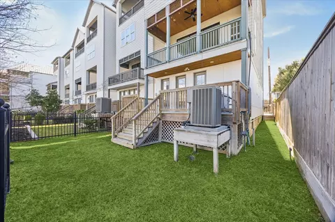 1243 W 15th 12 St, Houston, TX 77008