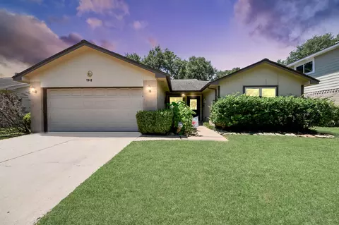 7802 Alegria Dr, Houston, TX 77083