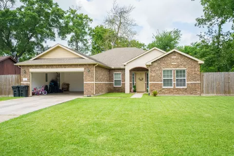 643 N Starboard St, Crosby, TX 77532
