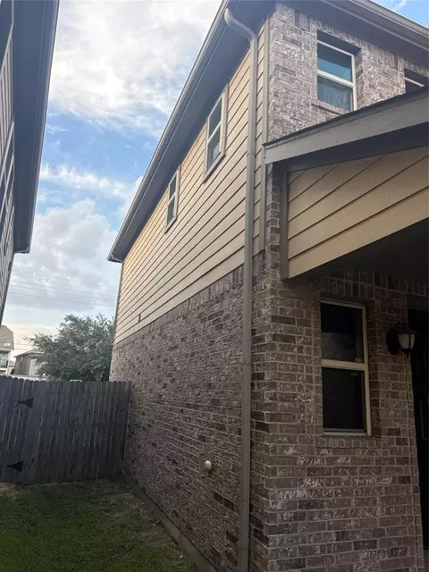 15806 Copper Oak Ln, Houston, TX 77084