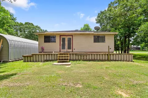 Exterior - 4508 County Road 502d, Sweeny, TX 77480 photo 5 of 6