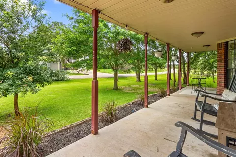 Exterior - 4508 County Road 502d, Sweeny, TX 77480 photo 3 of 6
