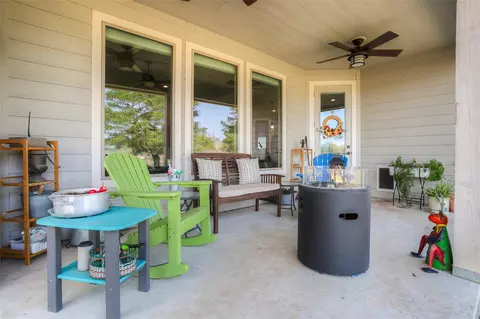 Exterior - 16 Westwood Dr W, Trinity, TX 75862 photo 4 of 5
