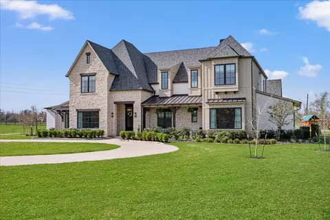 9730 Thompson Lake Dr, Missouri City, TX 77459