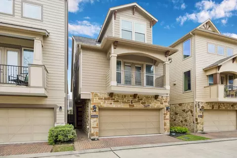 2611 Shady Woods Ln, Houston, TX 77008
