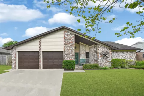 10406 Rocky Hollow Rd, La Porte, TX 77571