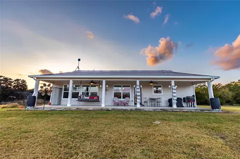 1035 Wavra Ln, New Ulm, TX 78950