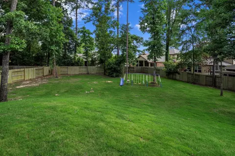 Exterior - 1810 Daly Way, Conroe, TX 77304 photo 5 of 9