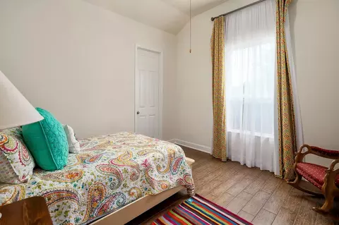 Bedroom - 1810 Daly Way, Conroe, TX 77304 photo 5 of 6