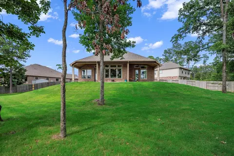 Exterior - 1810 Daly Way, Conroe, TX 77304 photo 6 of 9