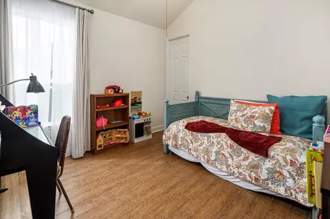 Bedroom - 1810 Daly Way, Conroe, TX 77304 photo 4 of 6