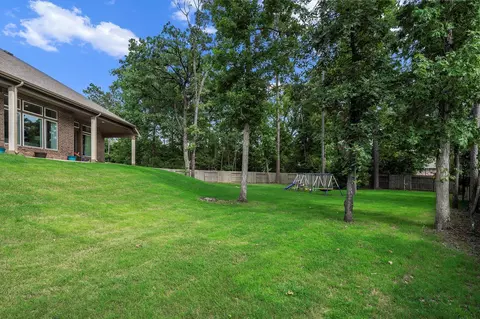 Exterior - 1810 Daly Way, Conroe, TX 77304 photo 8 of 9