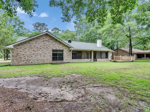 Exterior - 195 Coral Gables, Trinity, TX 75862 photo 5 of 12