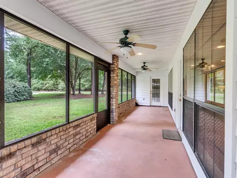 Exterior - 195 Coral Gables, Trinity, TX 75862 photo 3 of 12