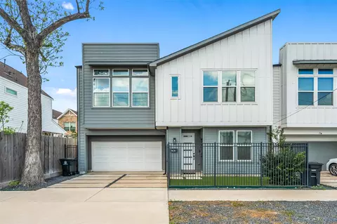 306 W Donovan St, Houston, TX 77091