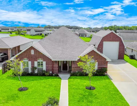 6623 Falcon Rdg, Manvel, TX 77578