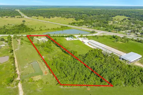 View/Area - 302 Britt Bailey Blvd, Angleton, TX 77515 photo 7 of 8