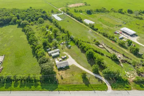 View/Area - 302 Britt Bailey Blvd, Angleton, TX 77515 photo 4 of 8