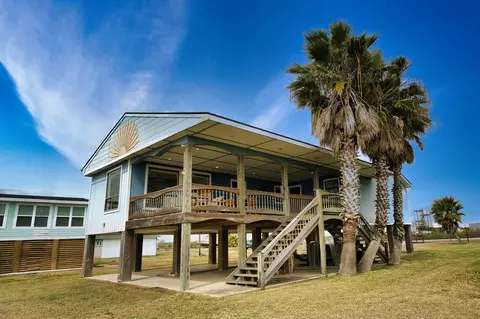 388 County Road 616, Sargent, TX 77414