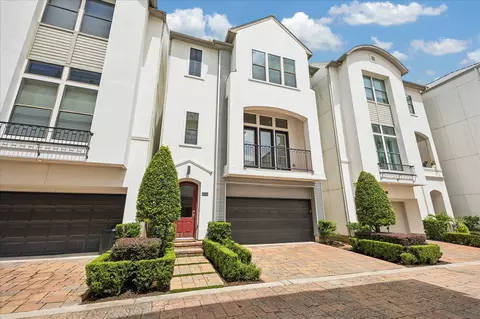 5708 Kansas St B, Houston, TX 77007