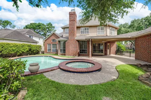 5534 Honor Dr, Houston, TX 77041