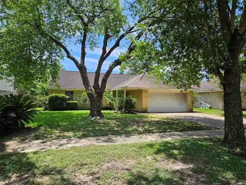 7407 Frostview Ln, Missouri City, TX 77489