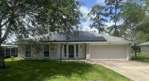 9911 Bayou Woods Dr, Baytown, TX 77521