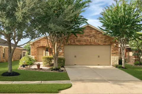 2938 Cone Flower Dr, Richmond, TX 77469