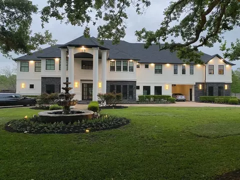 4002 Silver Ridge Blvd, Missouri City, TX 77459