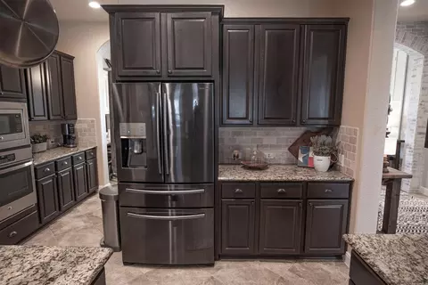 Kitchen - 1283 Laurel Ln, Angleton, TX 77515 photo 5 of 5