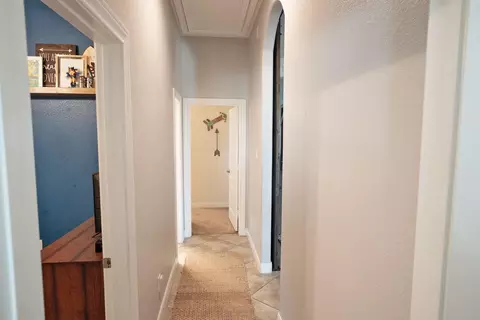 Entry Way - 1283 Laurel Ln, Angleton, TX 77515 photo 6 of 6