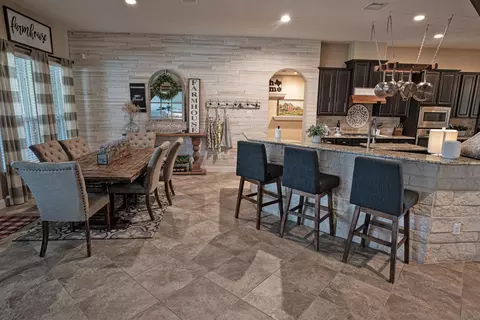 Dining - 1283 Laurel Ln, Angleton, TX 77515 photo 2 of 2